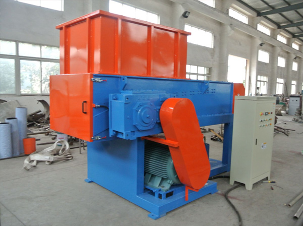 單軸撕碎機(jī)